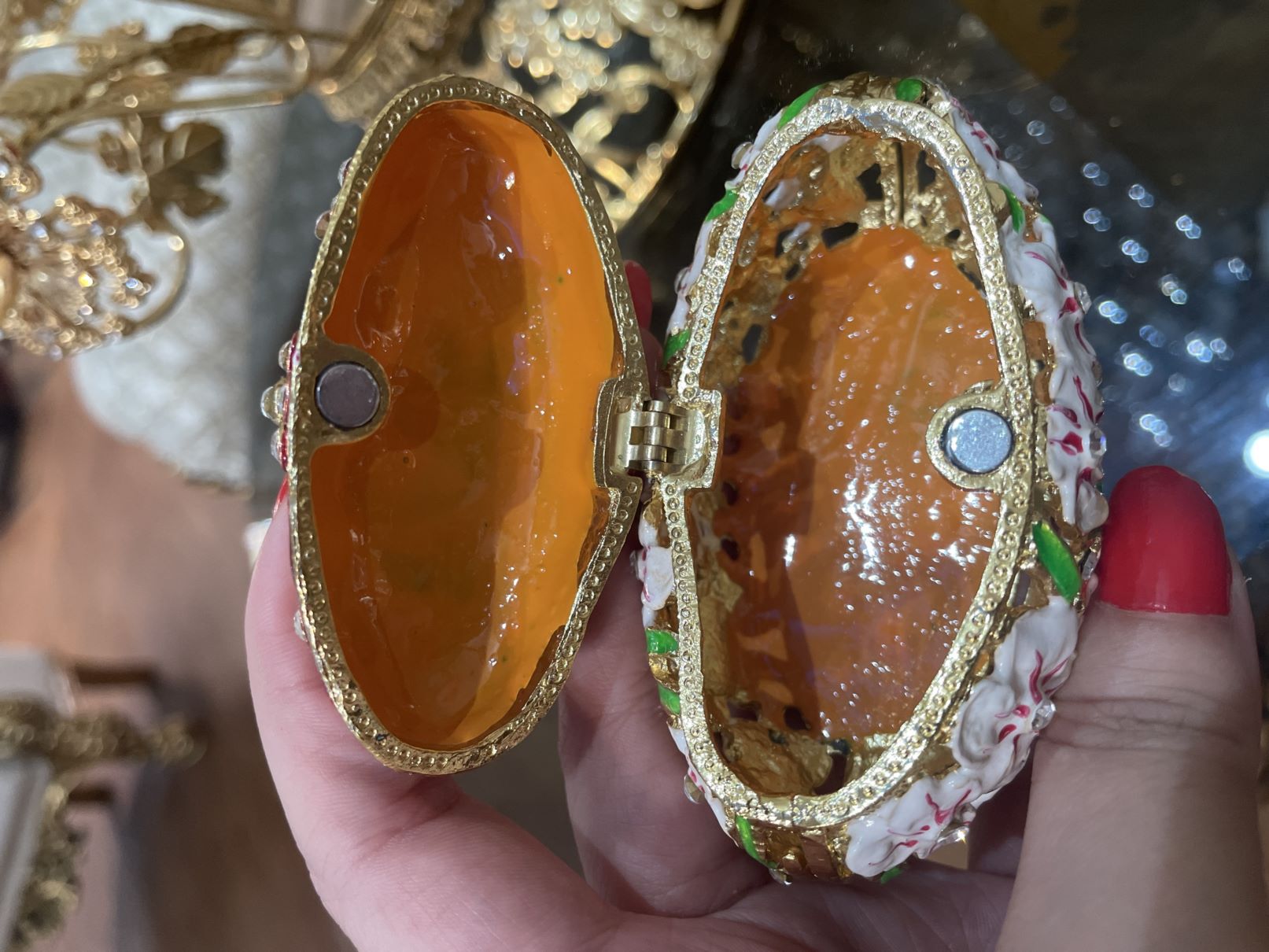 جای جواهری خاص 